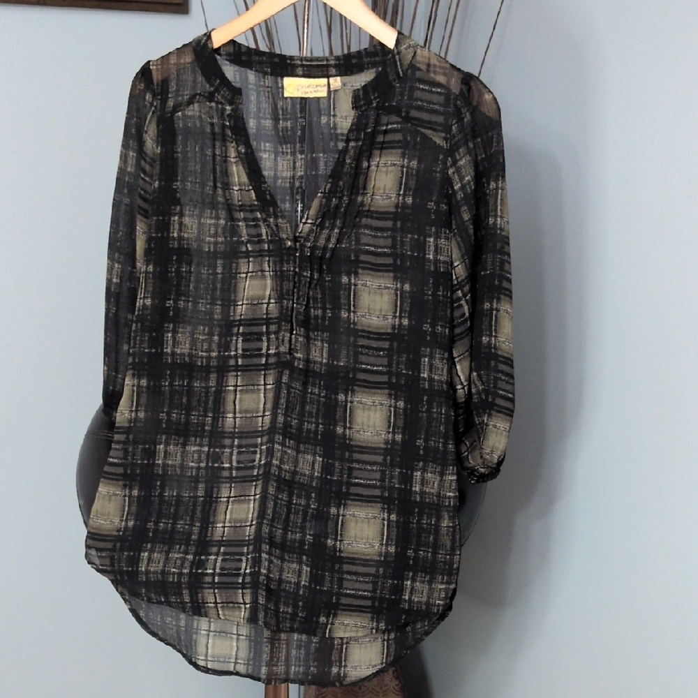 Princess Vera Wang Black and Tan Plaid Blouse